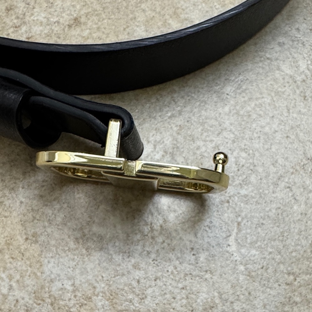 H&M Black Belt with Gold Buckle - Picture 4 of 6